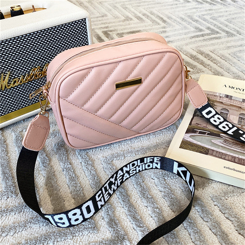 Urban Crossbody Bag - Baby Pink